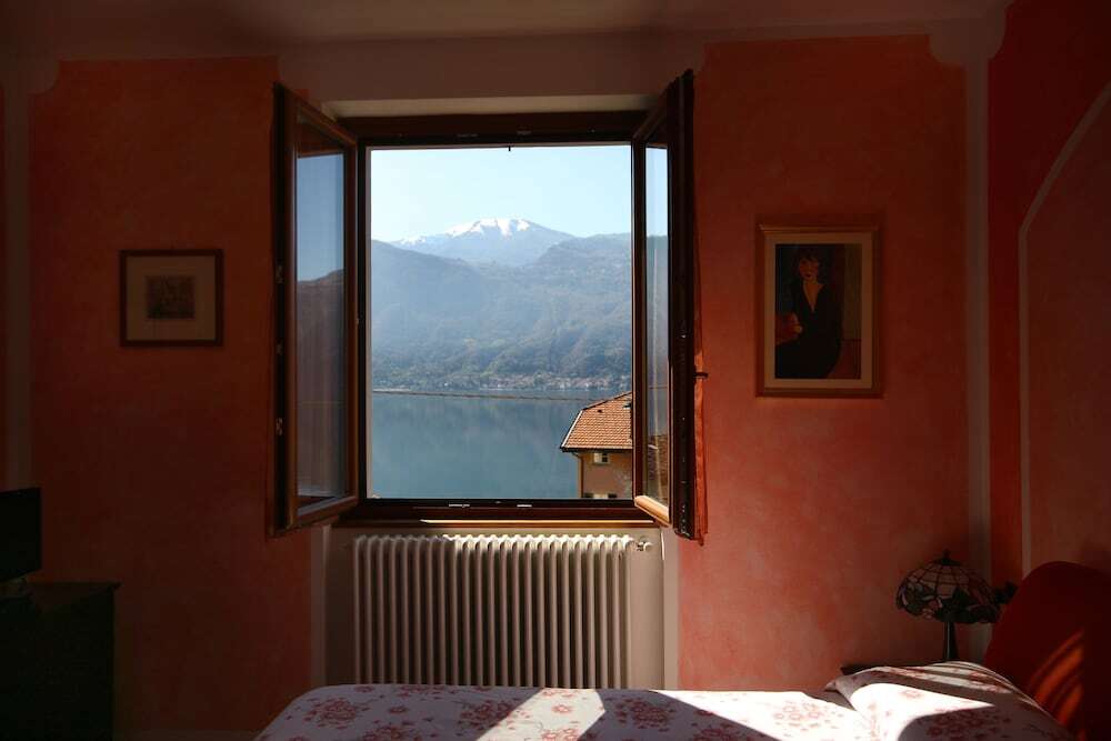 B&B-Foresteria Casa Della Musica Lake Como Mandello del Lario Exterior photo